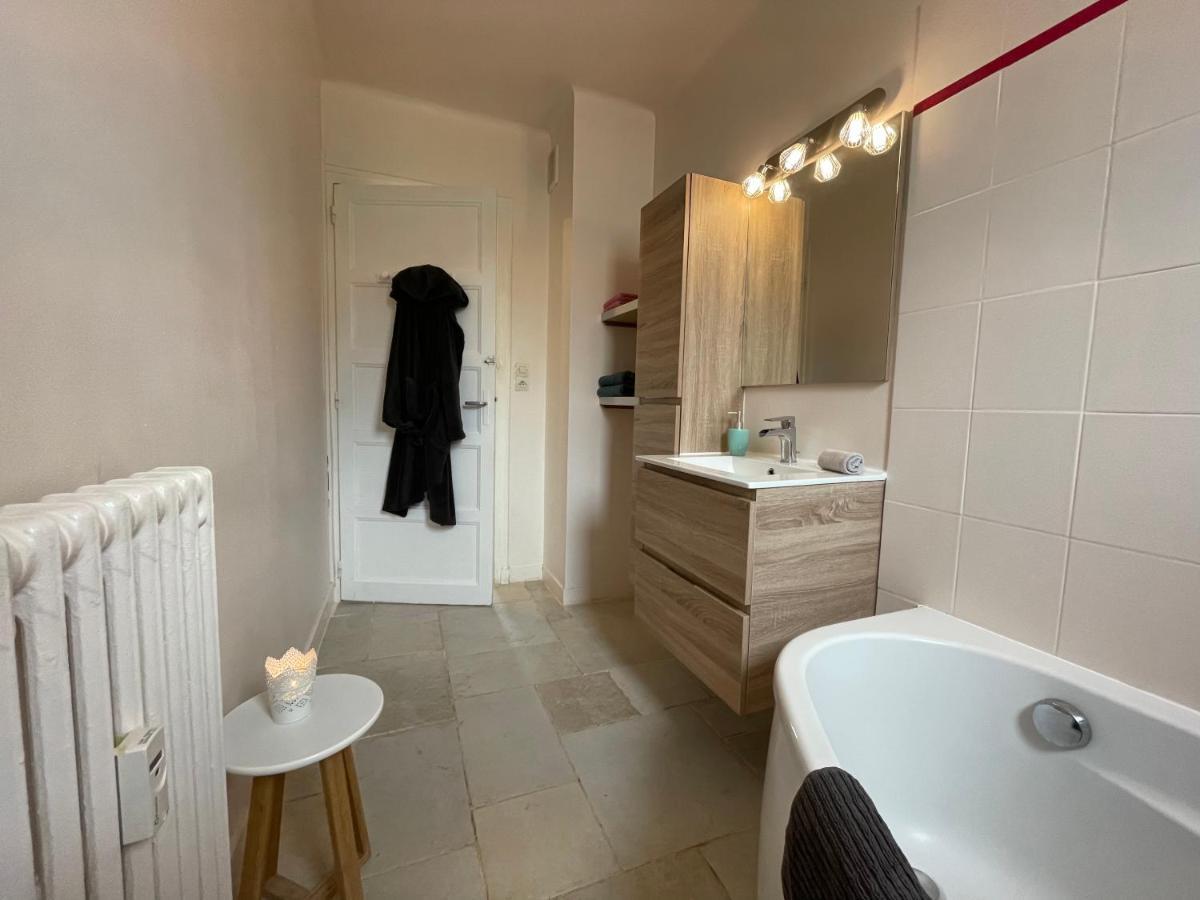 Le Nid Des Ducs - Gare Et Cite Gastronomique Apartment ดีจอง ภายนอก รูปภาพ